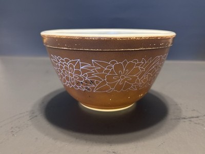 Pyrex Brown White Glass Mixing Bowl Floral Model 401 750ml Microwave Safe