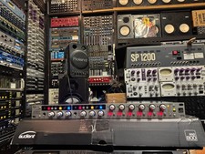 Audient ASP800 8-Channel Microphone Pre amp/ADC ASP 800 Silver ARMENS