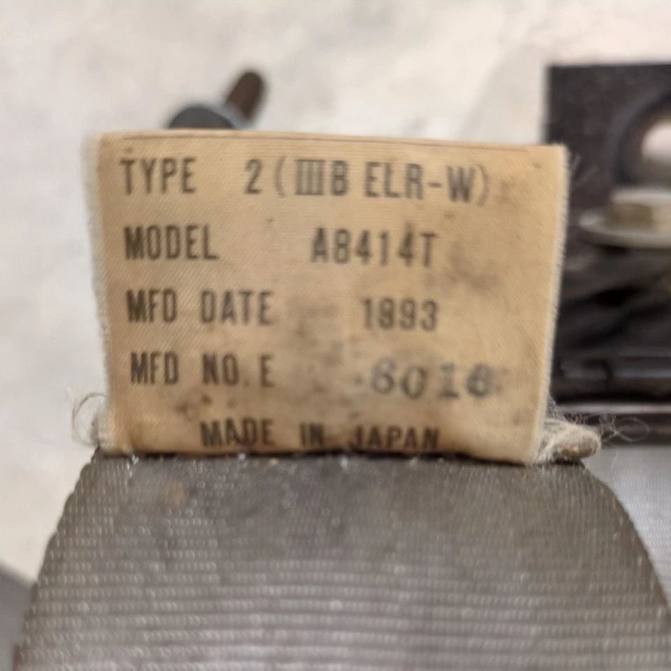 Chevrolet GMC G10 G20 G30 1994 furgoneta gris canastilla trasera centro de cinturón de seguridad de 3 puntos Foto 4 de 4