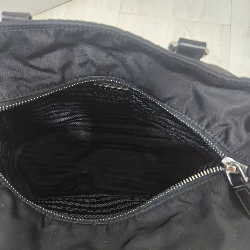 Prada Black Tote & Shoulder Bag with Detachable Strap thumbnail 2