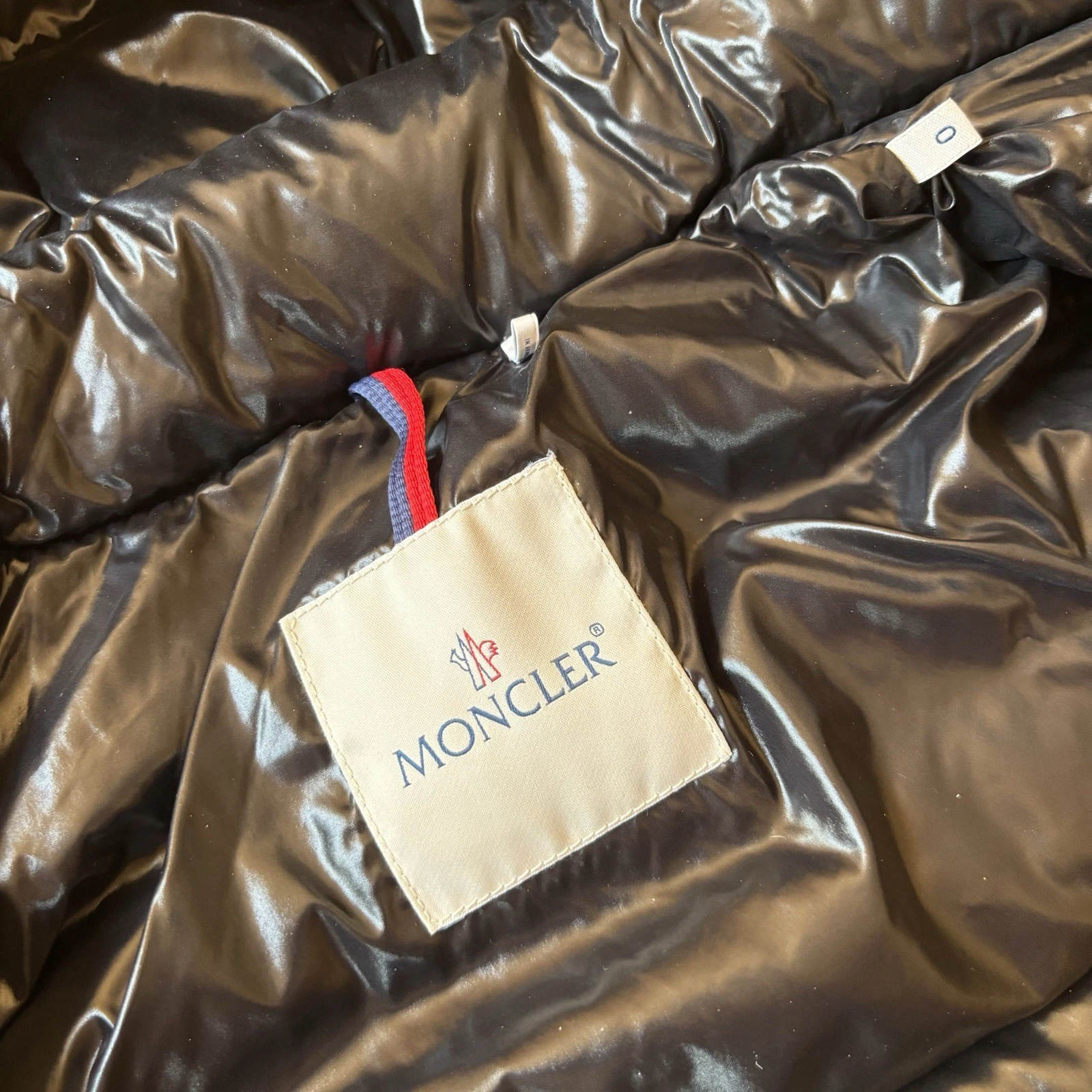 Moncler Bady piumino con cappuccio nero 0