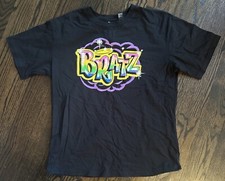 NWOT FOREVER 21 BLACK BRATZ GRAFFITI T-SHIRT YELLOW PINK PURPLE BLUE GREEN - S