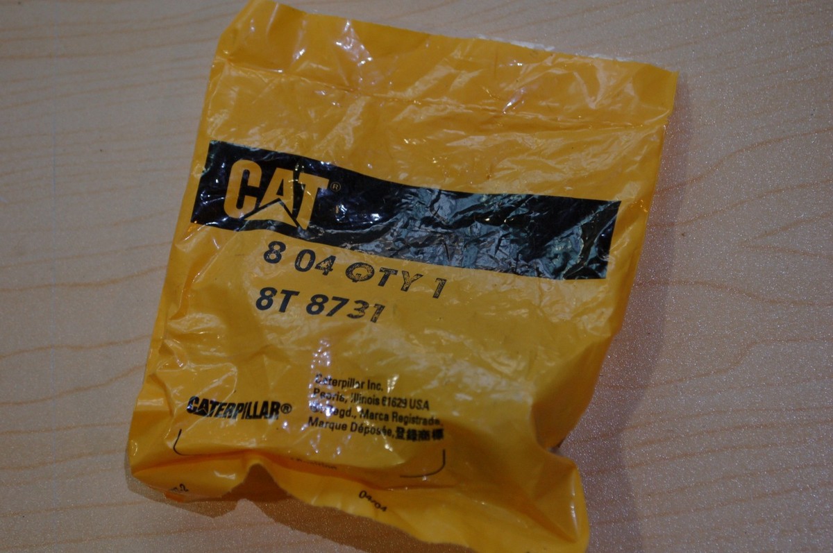 CAT CATERPILLAR Deutsch 8T-8731 Wiring Connector plug socket