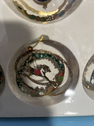 VINTAGE Set of 6 Solid Brass Classic Tree Christmas Ornaments - Picture 6 of 8