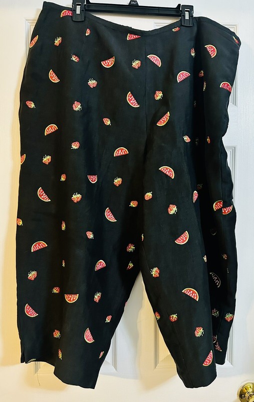 Plus Sized Women’s Malcolm & Co Pants - Size 22