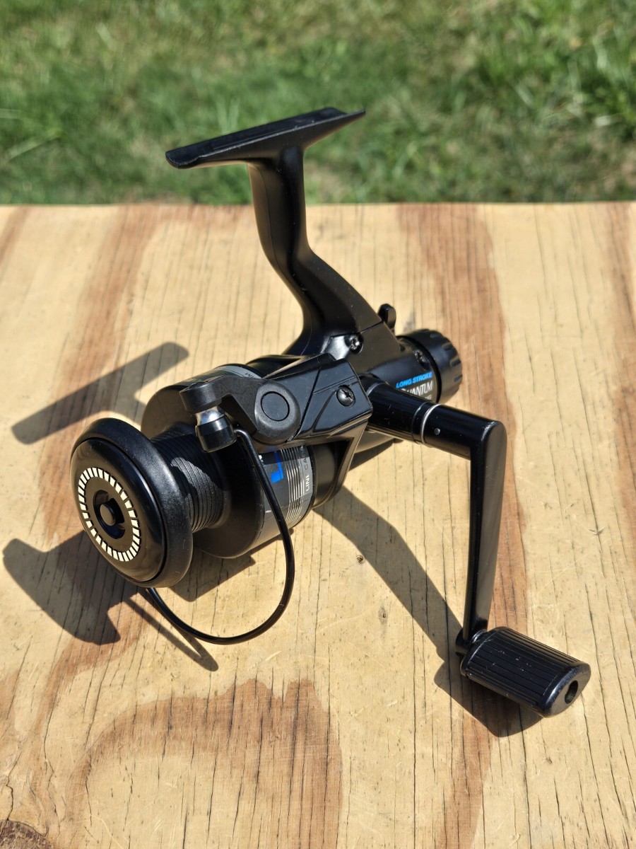 Quantum Zebco Long-Stroke LS4 Graphite Spinning Fishing Reel Made