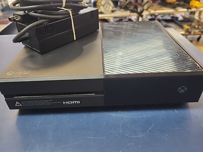 Microsoft Xbox One 1540 500GB Console - Black PLEASE READ!! Works - Eject Issues