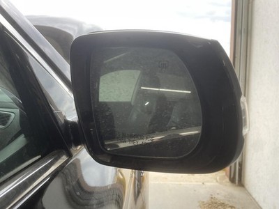 Used Right Door Mirror fits: 2018 Infiniti QX60 power power folding and heated w