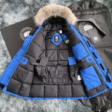 Las mejores ofertas en Canada Goose Blue Puffer Jackets for Men