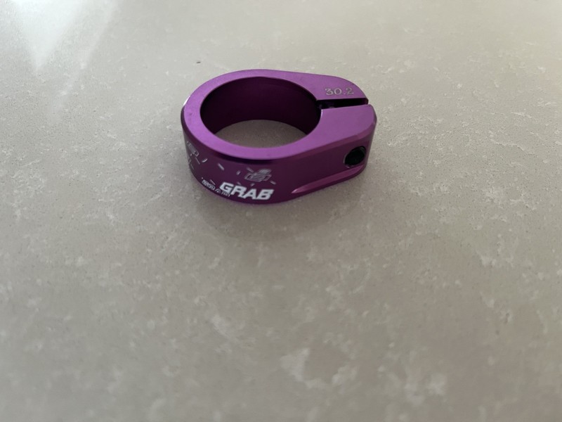 Hope Grab Seat-post Clamp 30.2mm purple