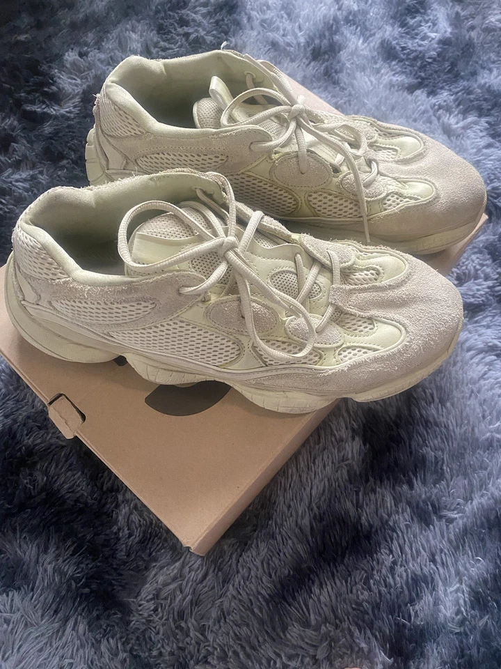Yeezy 500 Luna Amarillo Talla 12 Foto 3 de 4