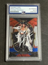 Trish Stratus Wrestling Cards, Autograph and Memorabilia Guide 41