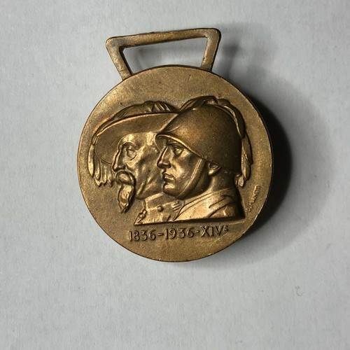 1836-1936 Italian Army Commemorative medal Centenery Of The Bersaglieri 30 mm - Picture 3 of 3