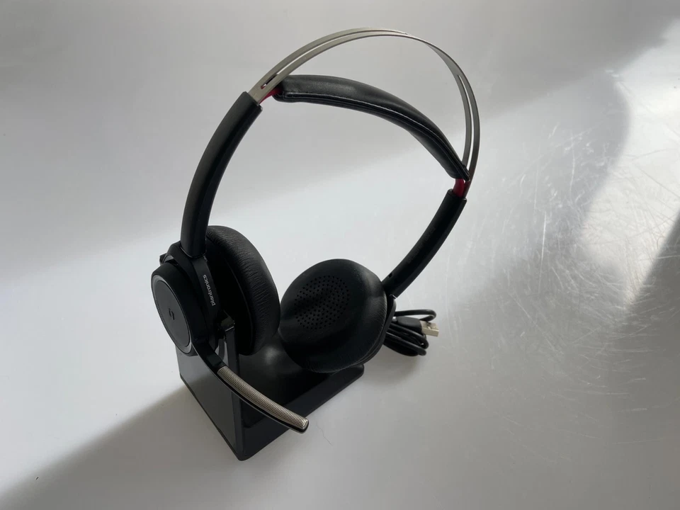 Plantronics Voyager Focus UC Headset 202652-101 Stereo Bluetooth B825 - Bild 2 von 4