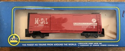 AHM 5298-06 DOUBLE DOOR BOX CAR MINNEAPOLIS & ST LOUIS 54650 HO M&StL