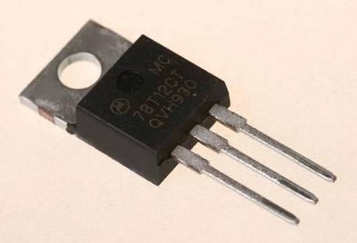 2pcs ON MC78T12CT TO-220 THREE-AMPERE POSITIVE FIXED VOLTAGE RH
