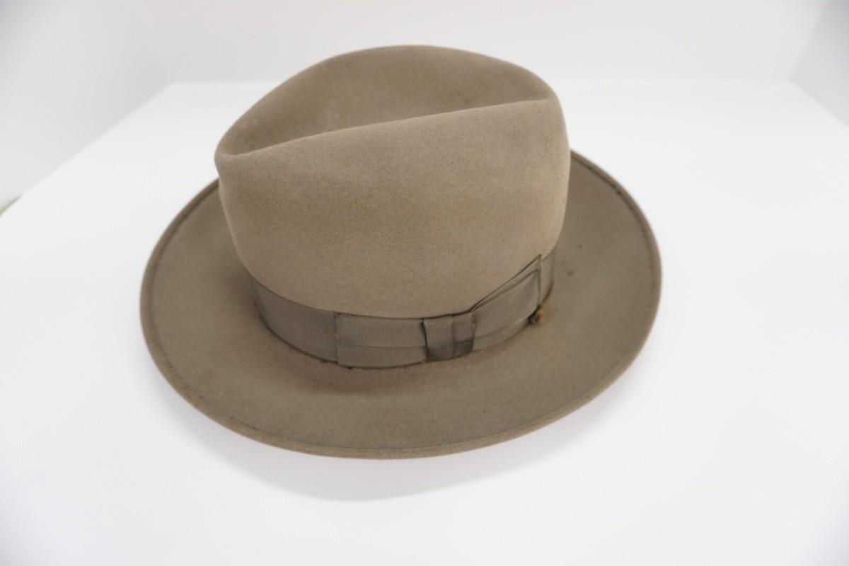 Long De Luxe Men's Homburg Grey Hat with Ribbon and Bow 6-7/8. A