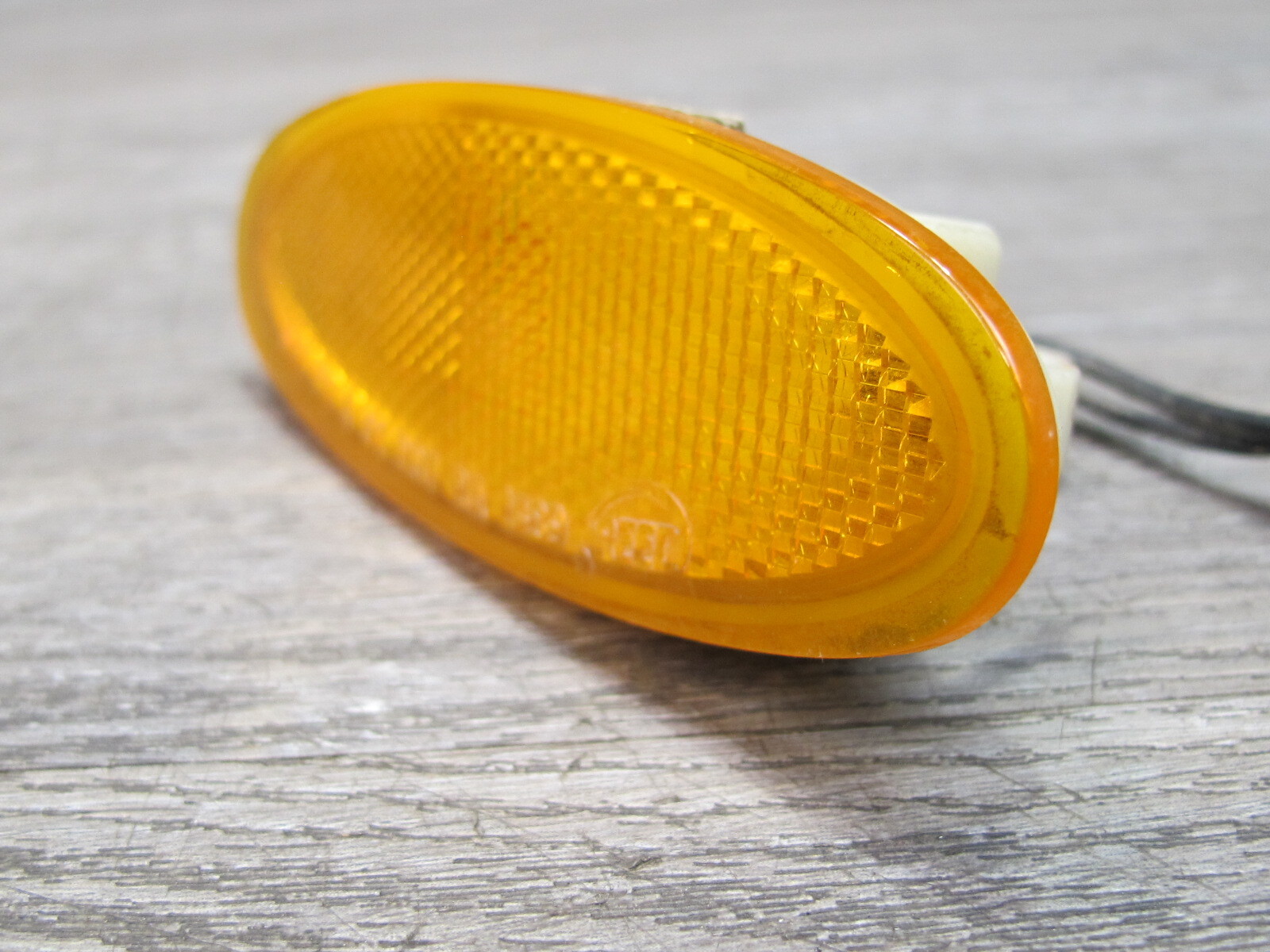 2008-2009 BENTLEY CONTINENTAL GTC FRONT RIGHT SIDE MARKER LIGHT LAMP