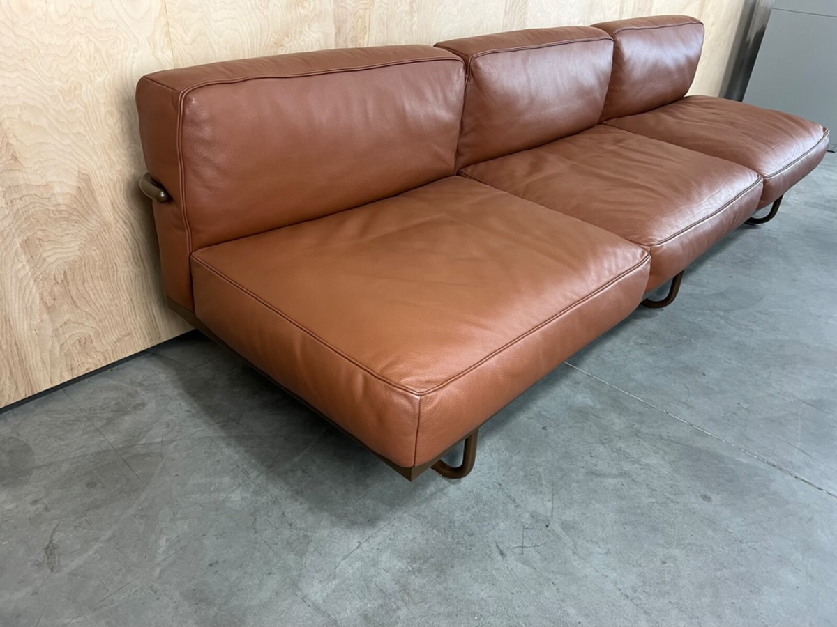 コルビジェ LC5Cassina 5 Canapé, Appartement Le Corbusier sofa