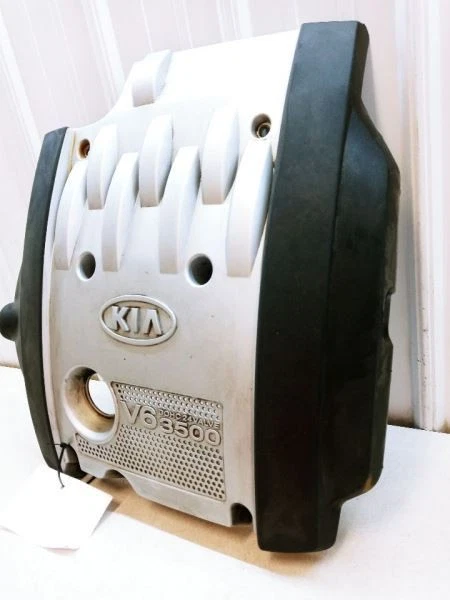 2002 03 04 2005 KIA SEDONA V6 3500 ENGINE COVER OEM - Image 2 of 4