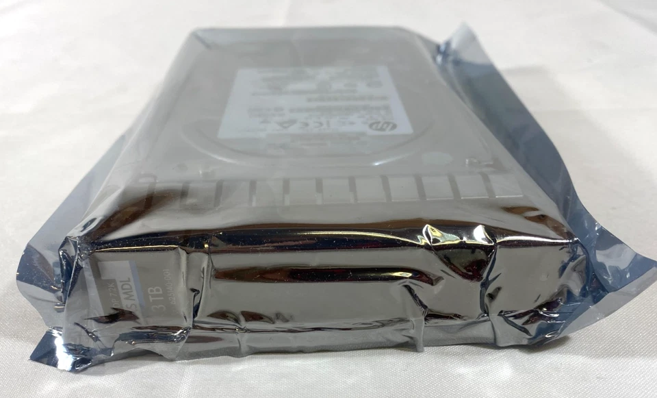 HP 3TB 7.2K SAS 3.5" Enterprise Server Hard Drive HUS724030ALS640 PN-638521-002 - Image 2 of 3