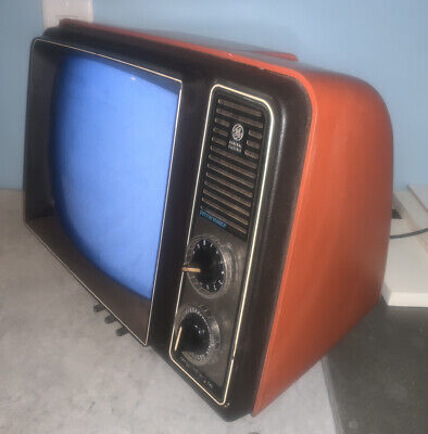Vintage Television 1979 GE General Electric Performance Vintage Television 1979 GE General Electric Performance