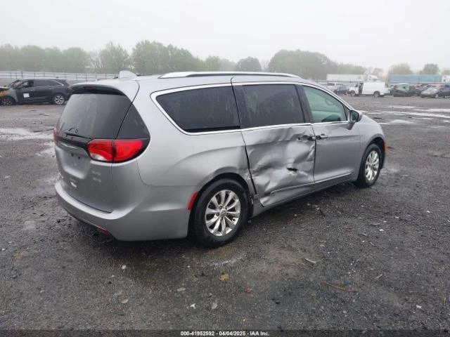 Used Fuel Tank fits: 2018 Chrysler Pacifica gasoline Grade A - Image 4 of 4