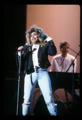 1987 Tina Turner 4 Ama Music Awards Photo
