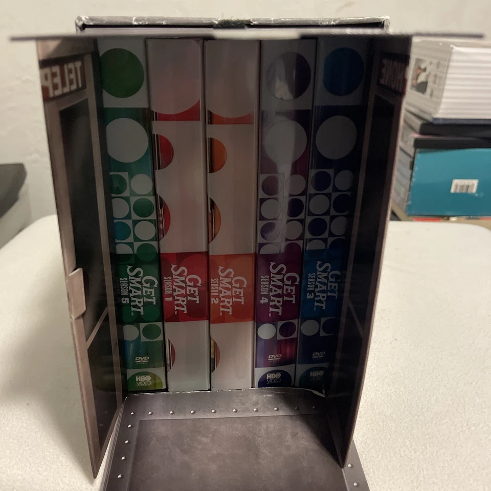 Get Smart Complete Series Box Set Seasons 1-5 DVD Season 1,2,3,4,5 All W/Inserts - Image 4 of 4