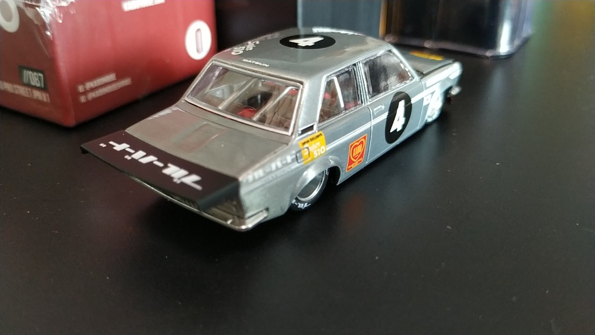MINIGT x Kaido House 087 chase Chevrolet Silverado V1 1983