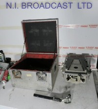 Vinten mk7a - LF tripod head, pan bar, wedge plate. 90kg payload 