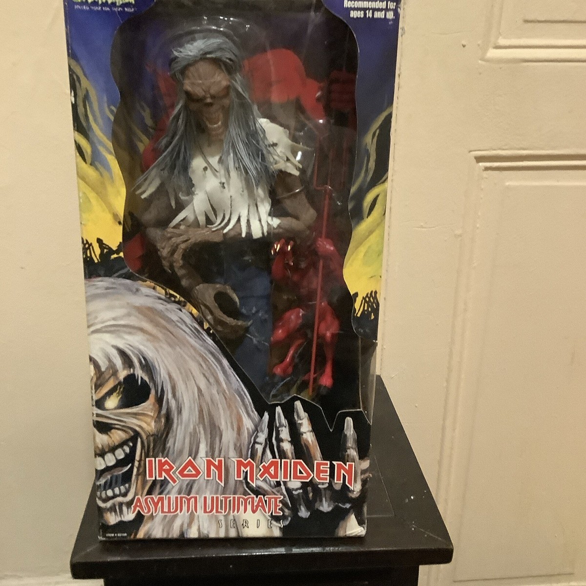 NECA Iron Maiden - Eddie 18