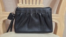 Vintage Coach Black Pebbled Leather Wristlet Pleated Front Silver Hardware