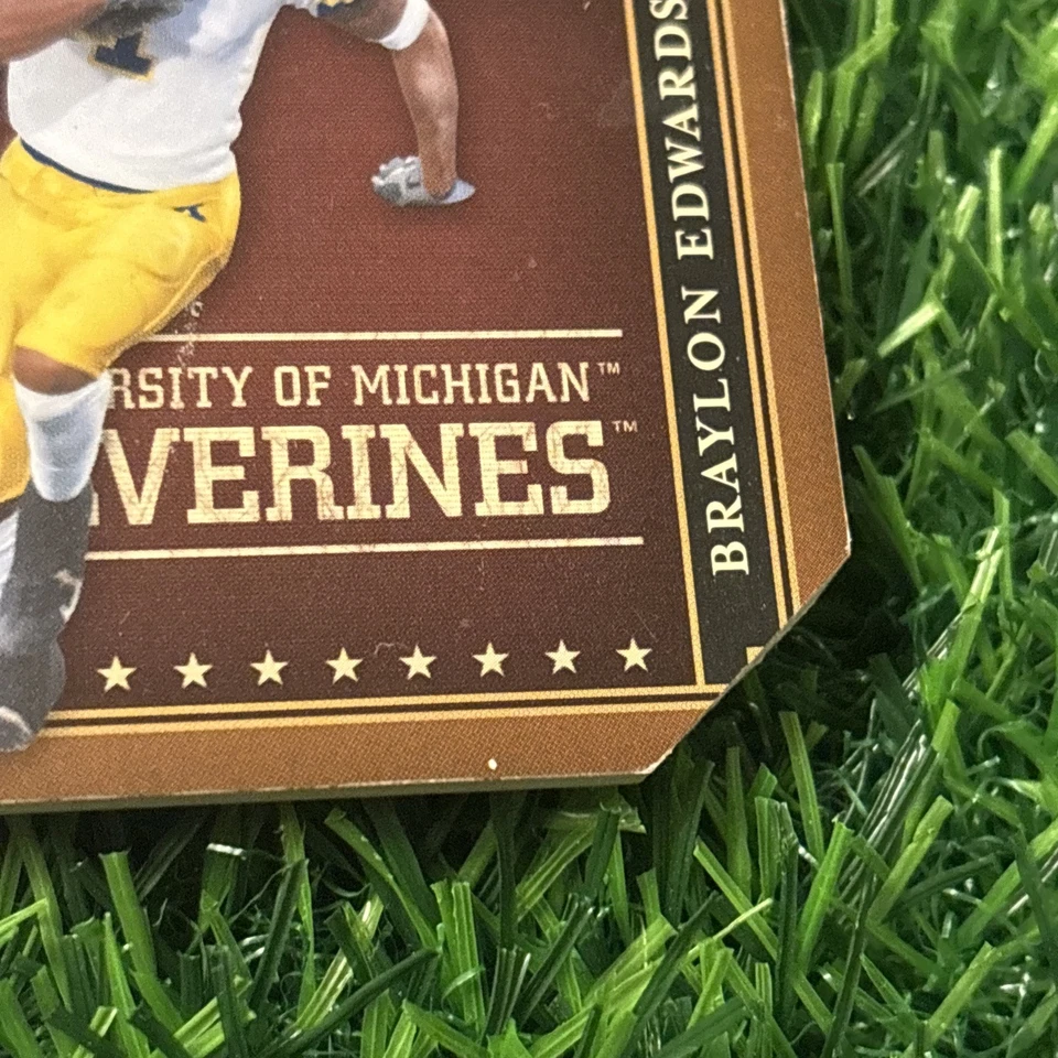 2006 Donruss Classics BRAYLON EDWARDS #SS-17 Michigan Game Used 2 Color Patch! - Image 3 of 4