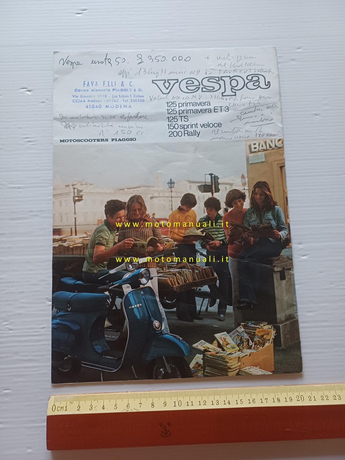Piaggio Vespa 125 Primavera ET3 125 TS 150 SV 200 Rally 1976 depliant originale