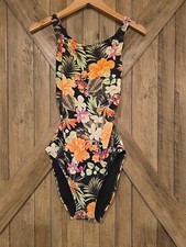 Hurley Women's UPF 50 Stretch Midweight One Piece Swimsuit, Multicolor, Size M