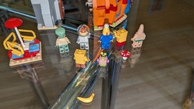LEGO 3818 3816 SpongeBob Bikini Bottom Undersea Party Near Complete Minifigures