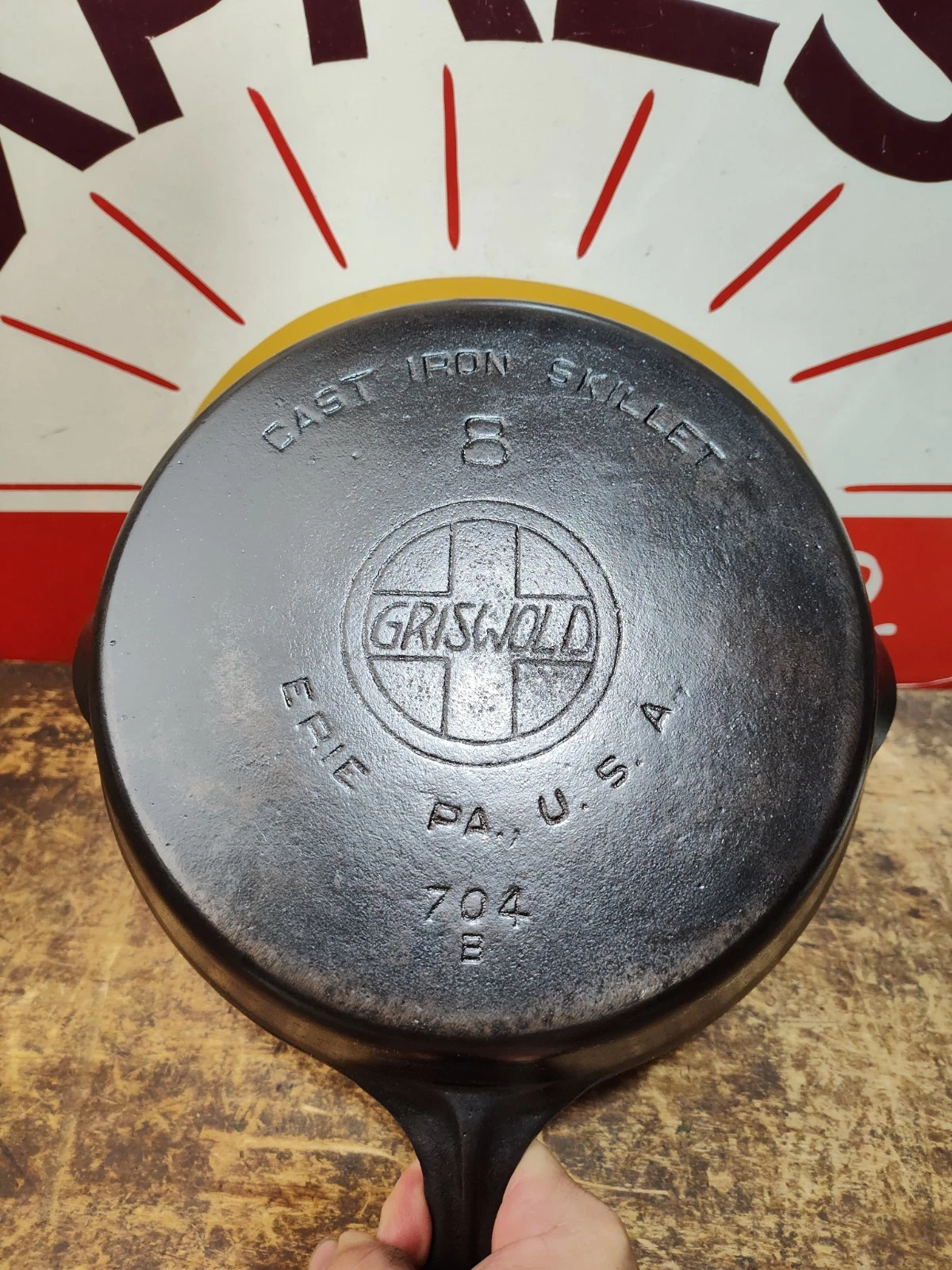 "Fully Restored" GRISWOLD #8 CAST IRON SKILLET Slant Logo Seasoned