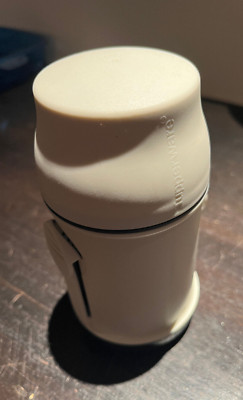 Tupperware Feinschmecker Käsereibe/Käsemühle, Beige/Anthrazit, unbenutzt, 16 cm