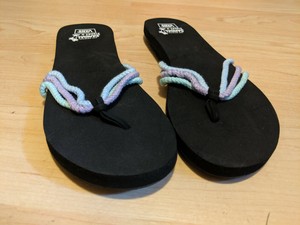 ladies vans flip flops
