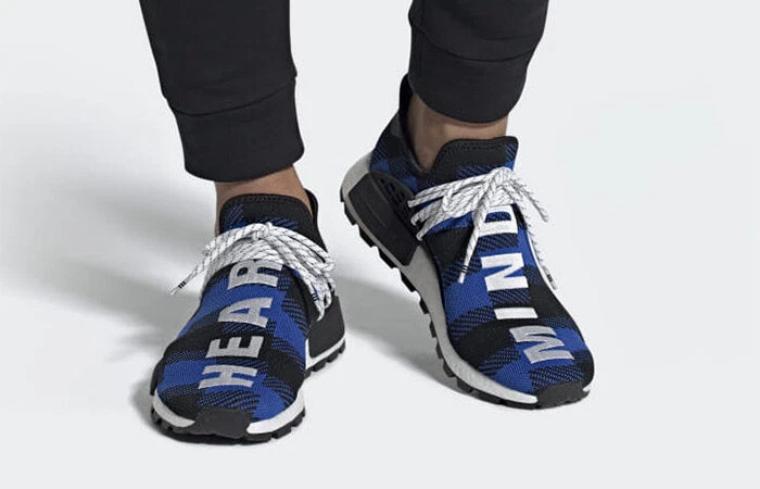 Nedrustning Besøg bedsteforældre Forstyrret BBC x adidas NMD Hu Pharrell Williams Blue Plaid Trainer Sneaker | eBay