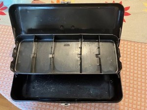 Vintage Black Metal Tackle Box 2-Tier Shelves Unlocked - No Key