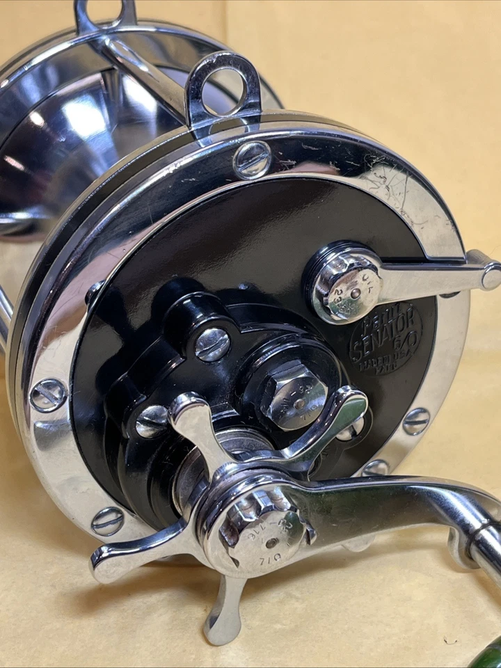 Carrete de pesca Penn Senator 114 6/0 años 60 mango remolino verde limpio muy bonito Foto 4 de 4