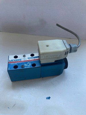 Vickers KCG 3 100D MIT MUHL110