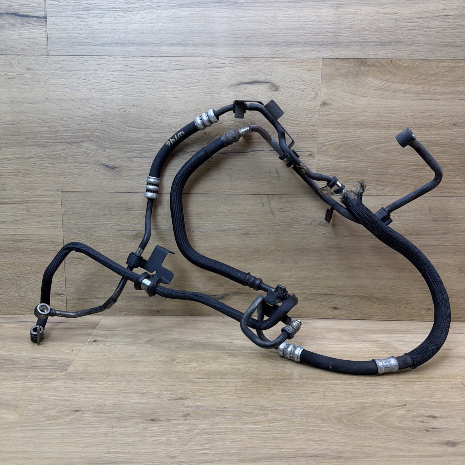 Maserati Ghibli 2014-2019 Power steering pipes Set
