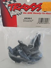 Traxxas 6991 - Rear Gearbox Housing & Pinion Access Cover Set, Funny Car