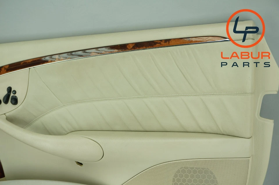 Panel puerta delantera derecha completo beige DP370 W209 C209 03-05 MERCEDES CLASE CLK Foto 4 de 4