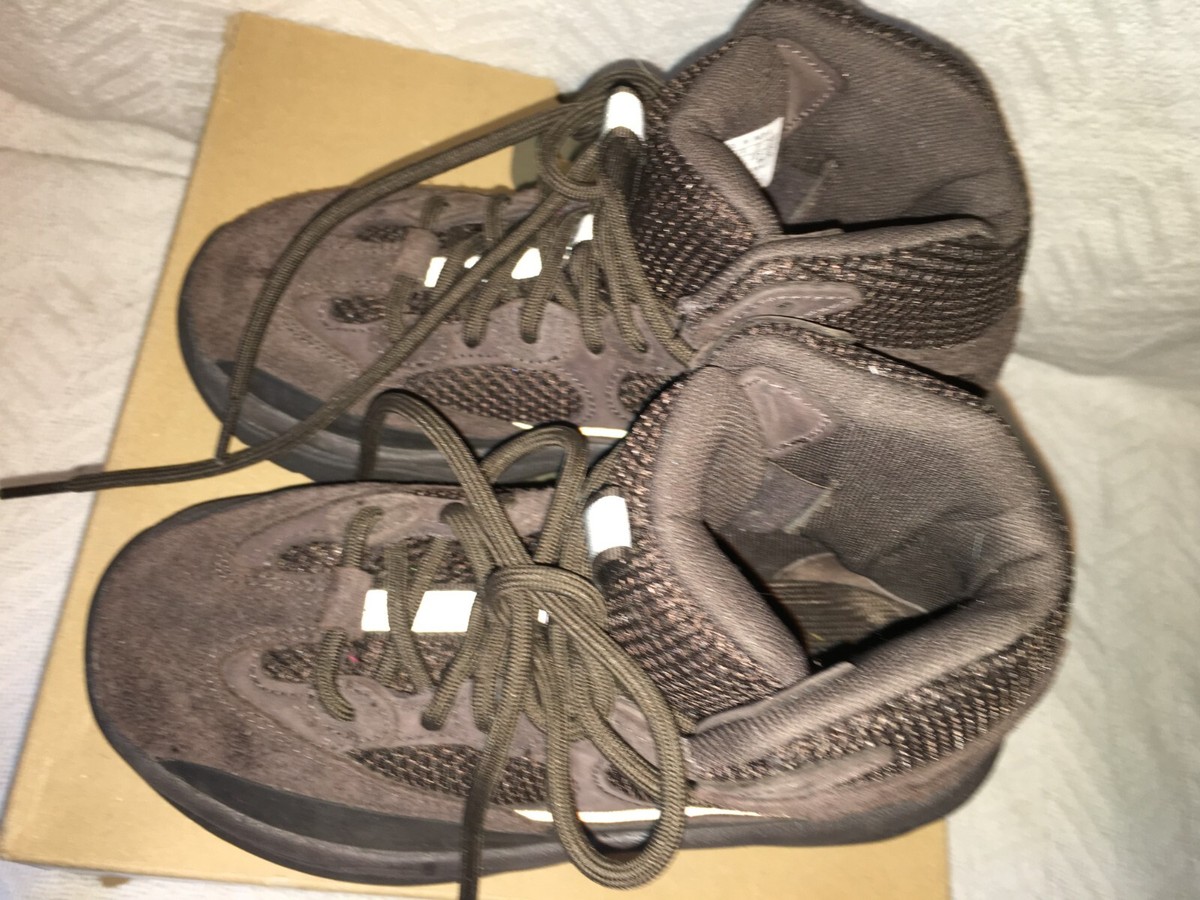 Men's Size 4.5 Adidas Yeezy Desert Boot OIL EG6463 YZY DSRT Men's Size 4.5 Adidas Yeezy Desert Boot OIL EG6463 YZY DSRT