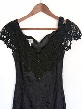 Scott McClintock Black Lace Evening Dress Sequin Embellished Size 4 Beautiful