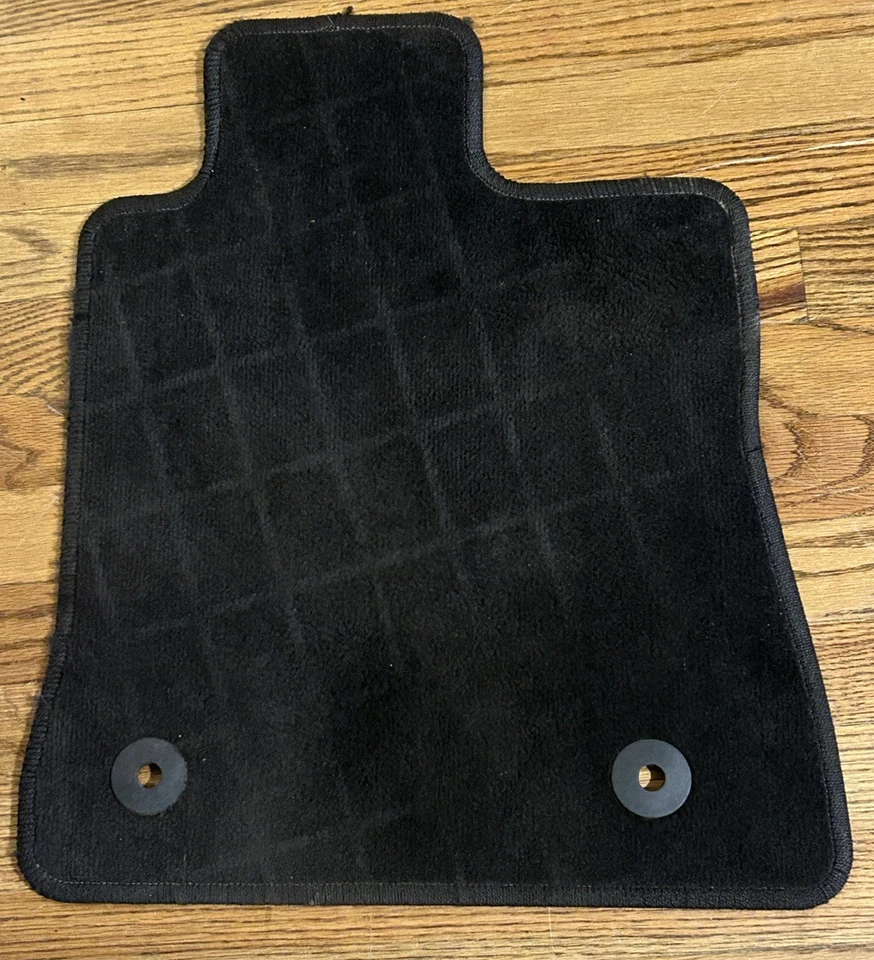 Alfombrillas de repuesto negras para Chevrolet Camaro 2016-2017 OEM Foto 2 de 4